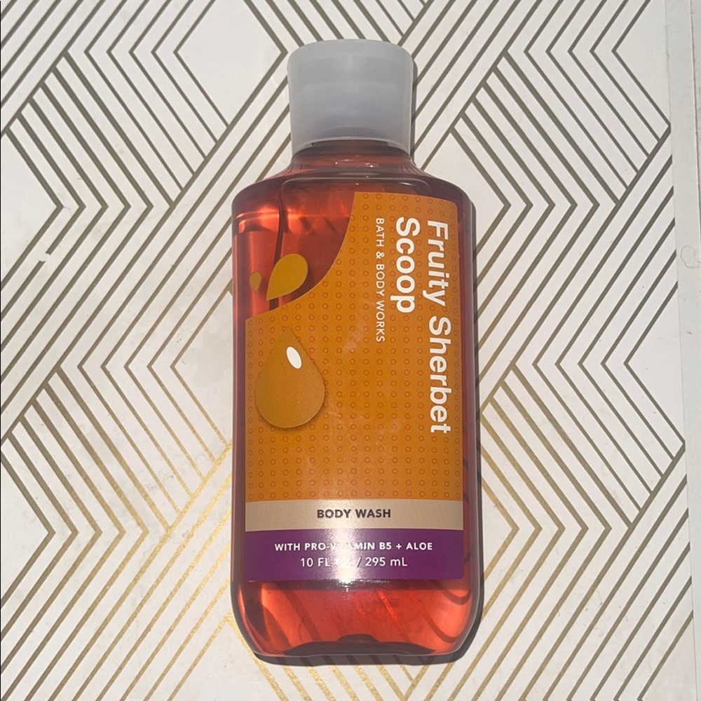 Bath & Body Works Fruity Sherbet Scoop Body Wash - Vibrant Orange